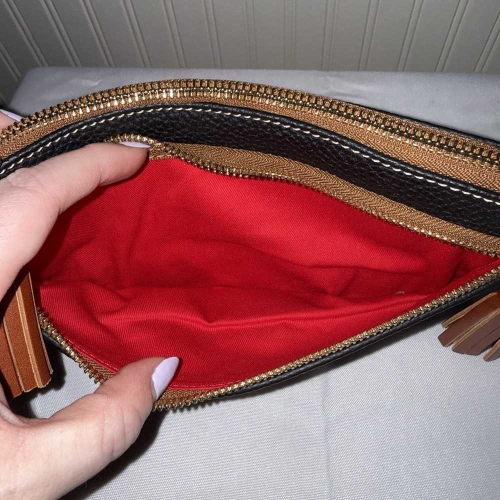 Dooney & Bourke Kirby Tatum Wristlet Clutch Wallet Zip Top Black Brown Tassels - Picture 8 of 15